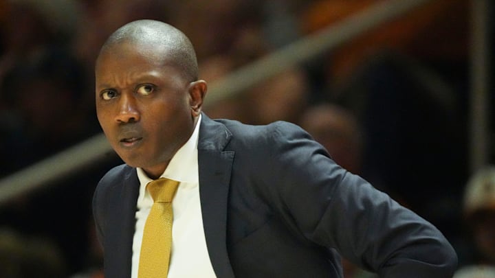 Missouri basketball coach Dennis Gates during the NCAA college basketball game against Tennessee on Wednesday, Feb. 5, 2025, in Knoxville, Tenn. Missouri basketball coach Dennis Gates during the NCAA college basketball game against Tennessee on Wednesday, Feb. 5, 2025, in Knoxville, Tenn.