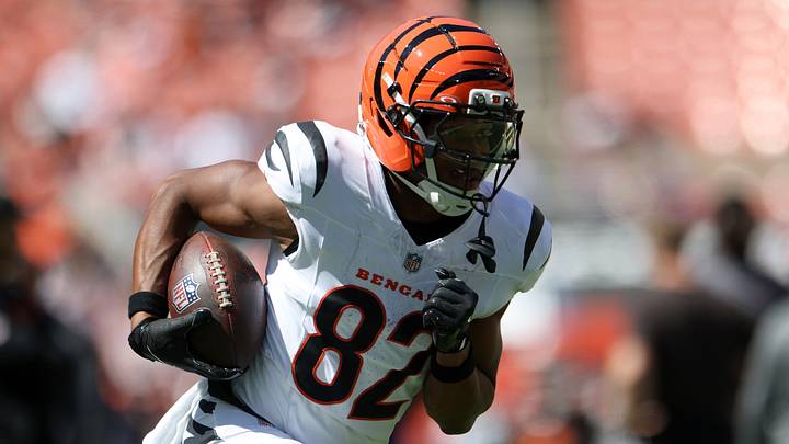 Sep 7, 2025; Cleveland, Ohio, USA; Cincinnati Bengals wide receiver Mitchell Tinsley (82) warms up before a game against the Cleveland Browns at Huntington Bank Field. Mandatory Credit: Scott Galvin-Imagn Images Sep 7, 2025; Cleveland, Ohio, USA; Cincinnati Bengals wide receiver Mitchell Tinsley (82) warms up before a game against the Cleveland Browns at Huntington Bank Field. Mandatory Credit: Scott Galvin-Imagn Images