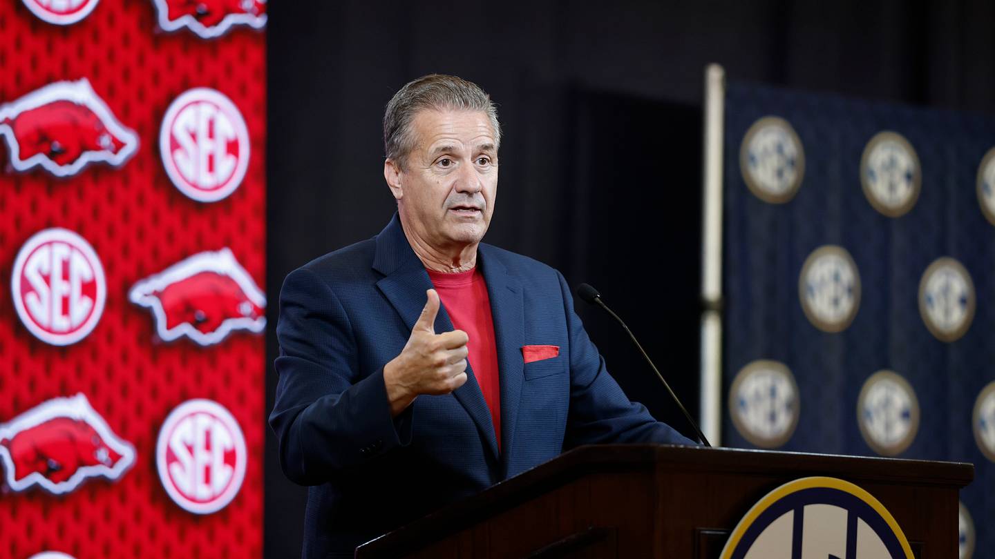 Calipari Jokingly Calls Arkansas' Final Four Shot, Describes What Factors Could Lead To Deep NCAAT Run