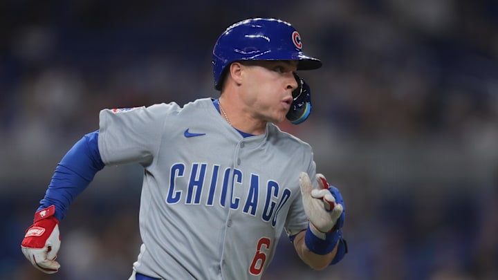 May 19, 2025; Miami, Florida, USA; Chicago Cubs third baseman Matt Shaw (6) hits a ground-rule double against the Miami Marlins during the sixth inning at loanDepot Park. May 19, 2025; Miami, Florida, USA; Chicago Cubs third baseman Matt Shaw (6) hits a ground-rule double against the Miami Marlins during the sixth inning at loanDepot Park.