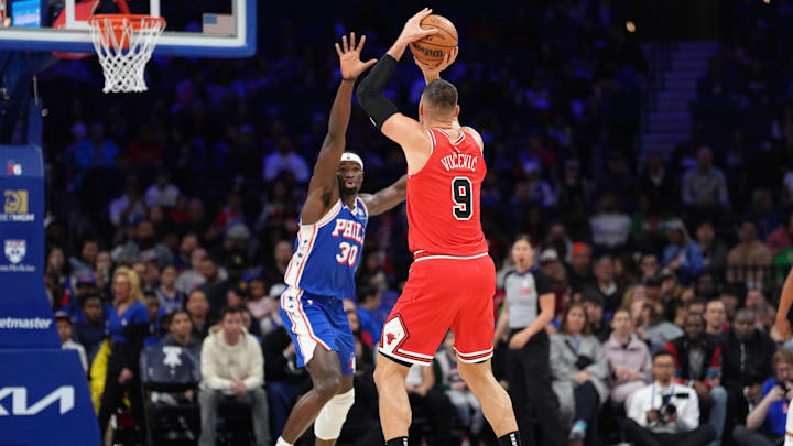 Apr 13, 2025; Philadelphia, Pennsylvania, USA; Chicago Bulls center Nikola Vucevic (9) shoots the ball against the Philadelphia 76ers in the first quarter at Wells Fargo Center. Mandatory Credit: Kyle Ross-Imagn Images Apr 13, 2025; Philadelphia, Pennsylvania, USA; Chicago Bulls center Nikola Vucevic (9) shoots the ball against the Philadelphia 76ers in the first quarter at Wells Fargo Center. Mandatory Credit: Kyle Ross-Imagn Images