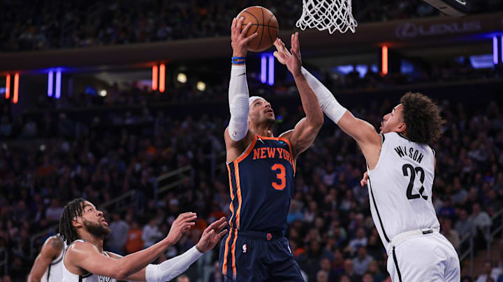 Apr 12, 2024; New York, New York, USA; New York Knicks guard Josh Hart (3) drives for a shot against Brooklyn Nets forward Jalen Wilson (22) and forward Trendon Watford (9) during the second half at Madison Square Garden. Mandatory Credit: Vincent Carchietta-Imagn Images Apr 12, 2024; New York, New York, USA; New York Knicks guard Josh Hart (3) drives for a shot against Brooklyn Nets forward Jalen Wilson (22) and forward Trendon Watford (9) during the second half at Madison Square Garden. Mandatory Credit: Vincent Carchietta-Imagn Images