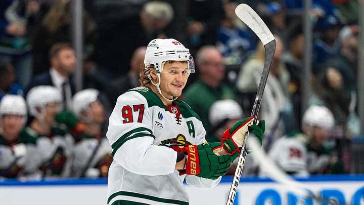 Minnesota Wild v Vancouver Canucks