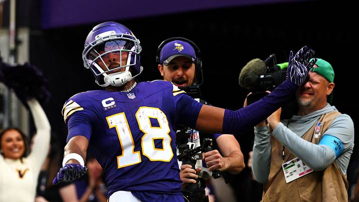 Sep 13, 2026; Minneapolis, Minnesota, USA; Minnesota Vikings wide receiver Justin Jefferson (18) celebrates after a touchdown during the second half against the Green Bay Packers at U.S. Bank Stadium. Mandatory Credit: Jeffrey Becker-Imagn Images Sep 13, 2026; Minneapolis, Minnesota, USA; Minnesota Vikings wide receiver Justin Jefferson (18) celebrates after a touchdown during the second half against the Green Bay Packers at U.S. Bank Stadium. Mandatory Credit: Jeffrey Becker-Imagn Images