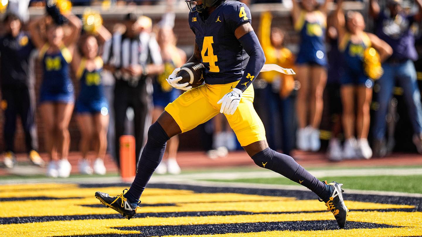 Michigan Gaining Momentum to Land Elite WR in 2027 Class