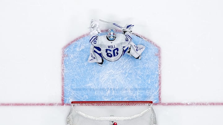 Toronto Maple Leafs v Vancouver Canucks