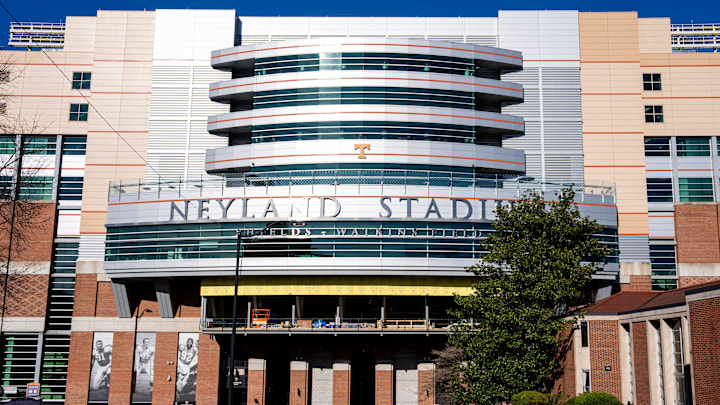 Neyland Stadium is a perfect back drop to show off your Vol spirit in your graduation photos, whether it be a photo from Peyton Manning Pass or from on top of the G-10 Garage. Be mindful of any vehicle traffic while taking photos!
