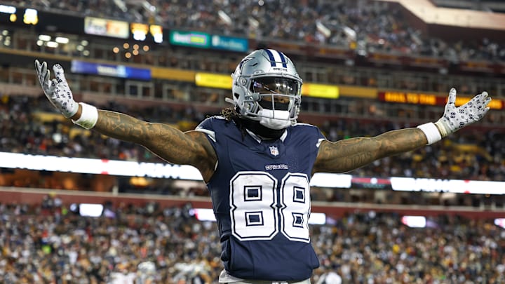 Dallas Cowboys v Washington Commanders