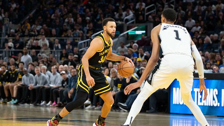 Stephen Curry and Victor Wembanyama Stephen Curry and Victor Wembanyama