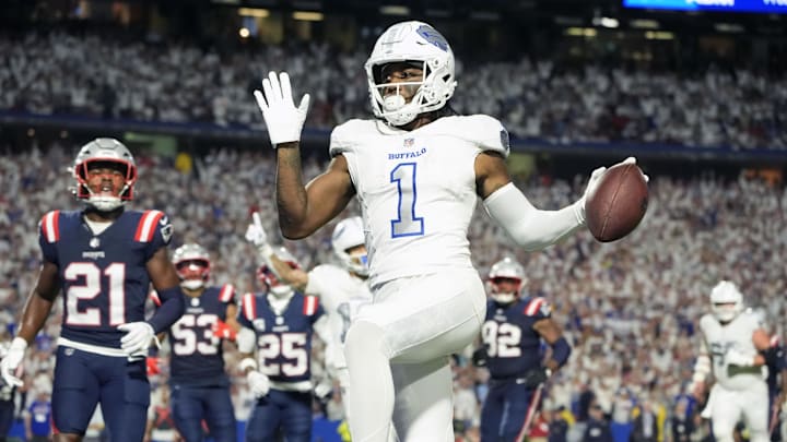 Oct 5, 2025; Orchard Park, New York, USA; Buffalo Bills wide receiver Curtis Samuel (1) scores a touchdown against the New England Patriots Oct 5, 2025; Orchard Park, New York, USA; Buffalo Bills wide receiver Curtis Samuel (1) scores a touchdown against the New England Patriots