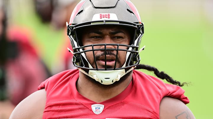 Tampa Bay Buccaneers defensive tackle Vita Vea practiced on Friday despite spraining his MCL in Week 2.