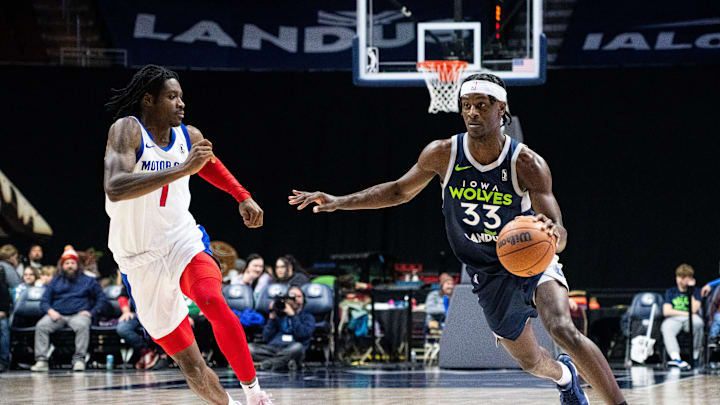 Iowa's Leonard Miller drives to the basket during an Iowa Wolves vs. Motor City Cruise game at Wells Fargo Arena on Friday, Dec. 13, 2024, in Des Moines. Iowa's Leonard Miller drives to the basket during an Iowa Wolves vs. Motor City Cruise game at Wells Fargo Arena on Friday, Dec. 13, 2024, in Des Moines.