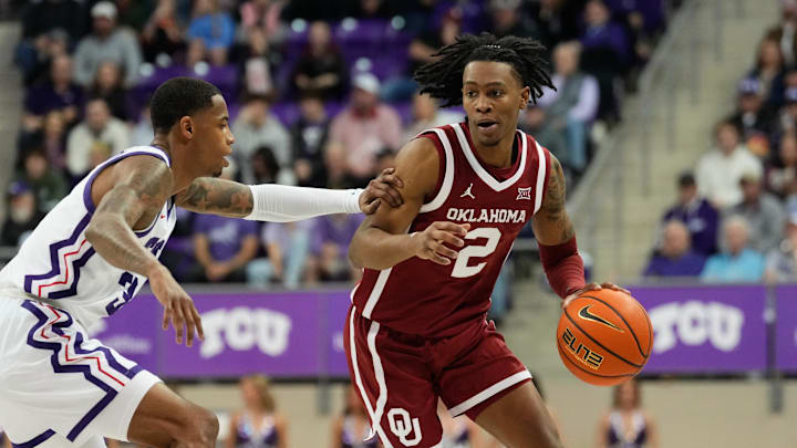 Jan 10, 2024; Fort Worth, Texas, USA; Oklahoma Sooners guard Javian McCollum (2) controls the ball