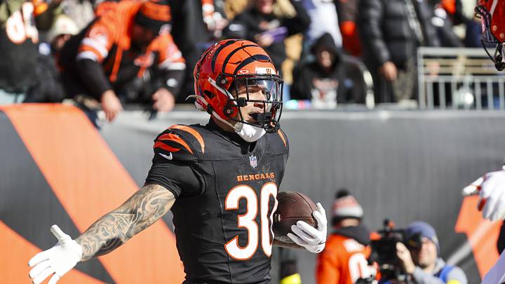Jan 4, 2026; Cincinnati, Ohio, USA; Cincinnati Bengals running back Chase Brown (30) celebrates after catching a touchdown pass against the Cleveland Browns during the first quarter at Paycor Stadium. Mandatory Credit: Joseph Maiorana-Imagn Images Jan 4, 2026; Cincinnati, Ohio, USA; Cincinnati Bengals running back Chase Brown (30) celebrates after catching a touchdown pass against the Cleveland Browns during the first quarter at Paycor Stadium. Mandatory Credit: Joseph Maiorana-Imagn Images