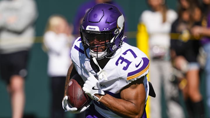 Myles Gaskin, shown in 2024, had a productive exhibition debut with the Baltimore Ravens.