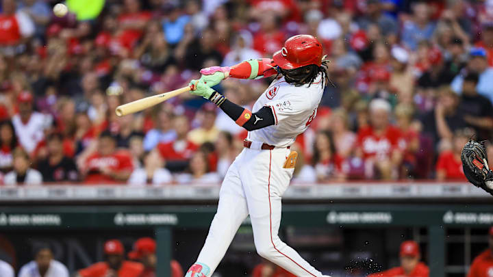 Sep 17, 2024; Cincinnati, Ohio, USA; Cincinnati Reds shortstop Elly De La Cruz (44) hits a double against the Atlanta Braves in the first inning at Great American Ball Park. Mandatory Credit: Katie Stratman-Imagn Images Sep 17, 2024; Cincinnati, Ohio, USA; Cincinnati Reds shortstop Elly De La Cruz (44) hits a double against the Atlanta Braves in the first inning at Great American Ball Park. Mandatory Credit: Katie Stratman-Imagn Images