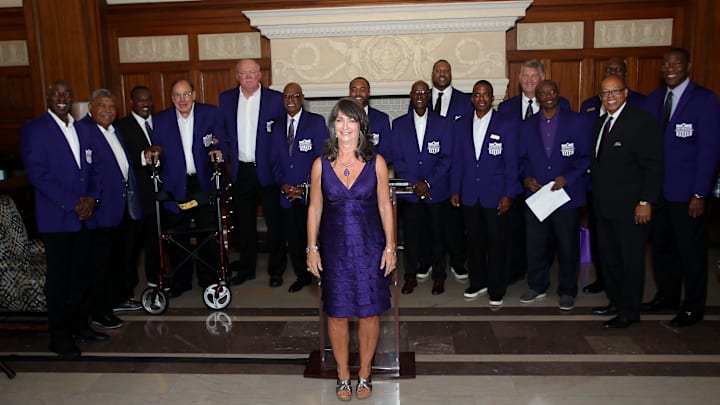 Marsha Melville, a board member, with all of the new and old members of the Kentucky Pro Football Hall of Fame.  June 23, 2023