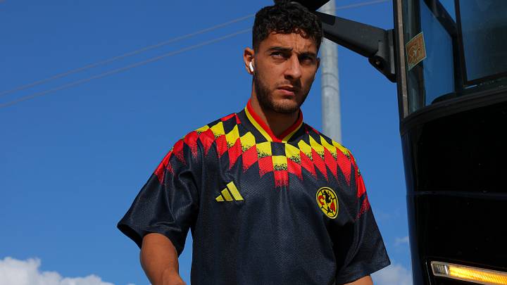 Sebastián Cáceres firmó con el Celta de Vigo Sebastián Cáceres firmó con el Celta de Vigo