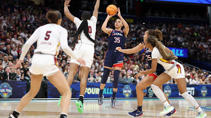 Apr 6, 2025; Tampa, FL, USA; Connecticut Huskies guard Azzi Fudd (35) shoots the ball against the South Carolina Gamecocks during the first half of the national championship of the women's 2025 NCAA tournament at Amalie Arena. Mandatory Credit: Nathan Ray Seebeck-Imagn Images