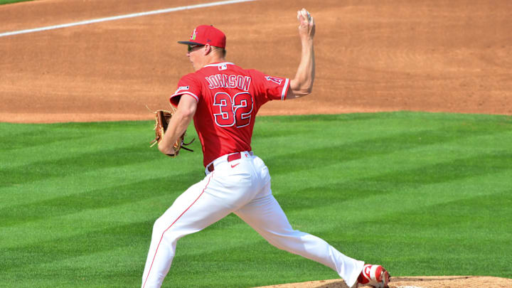Feb 23, 2026; Tempe, Arizona, USA; Los Angeles Angels pitcher Ryan Johnson (32) throws in the third inning against the Texas Rangers during a spring training game at Tempe Diablo Stadium. Mandatory Credit: Matt Kartozian-Imagn Images Feb 23, 2026; Tempe, Arizona, USA; Los Angeles Angels pitcher Ryan Johnson (32) throws in the third inning against the Texas Rangers during a spring training game at Tempe Diablo Stadium. Mandatory Credit: Matt Kartozian-Imagn Images