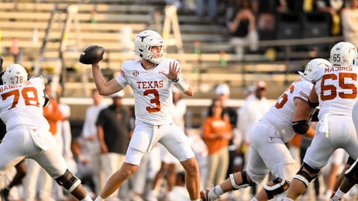Quinn Ewers, Texas football