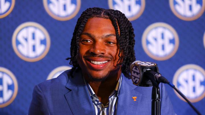 Jul 20, 2026; Tampa, FL, USA; Tennessee Volunteers running back Desean Bishop (18) speaks to the press during SEC Football Kickoff Media Day at the Tampa Marriott. Mandatory Credit: Nathan Ray Seebeck-Imagn Images Jul 20, 2026; Tampa, FL, USA; Tennessee Volunteers running back Desean Bishop (18) speaks to the press during SEC Football Kickoff Media Day at the Tampa Marriott. Mandatory Credit: Nathan Ray Seebeck-Imagn Images