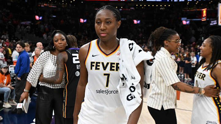 Indiana Fever v Connecticut Sun