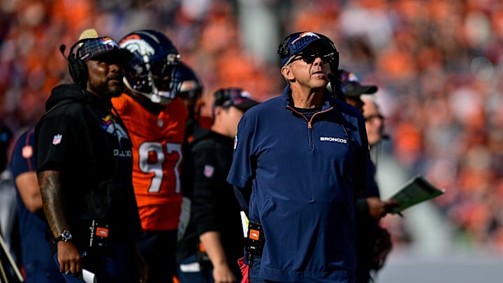 Los Angeles Chargers v Denver Broncos