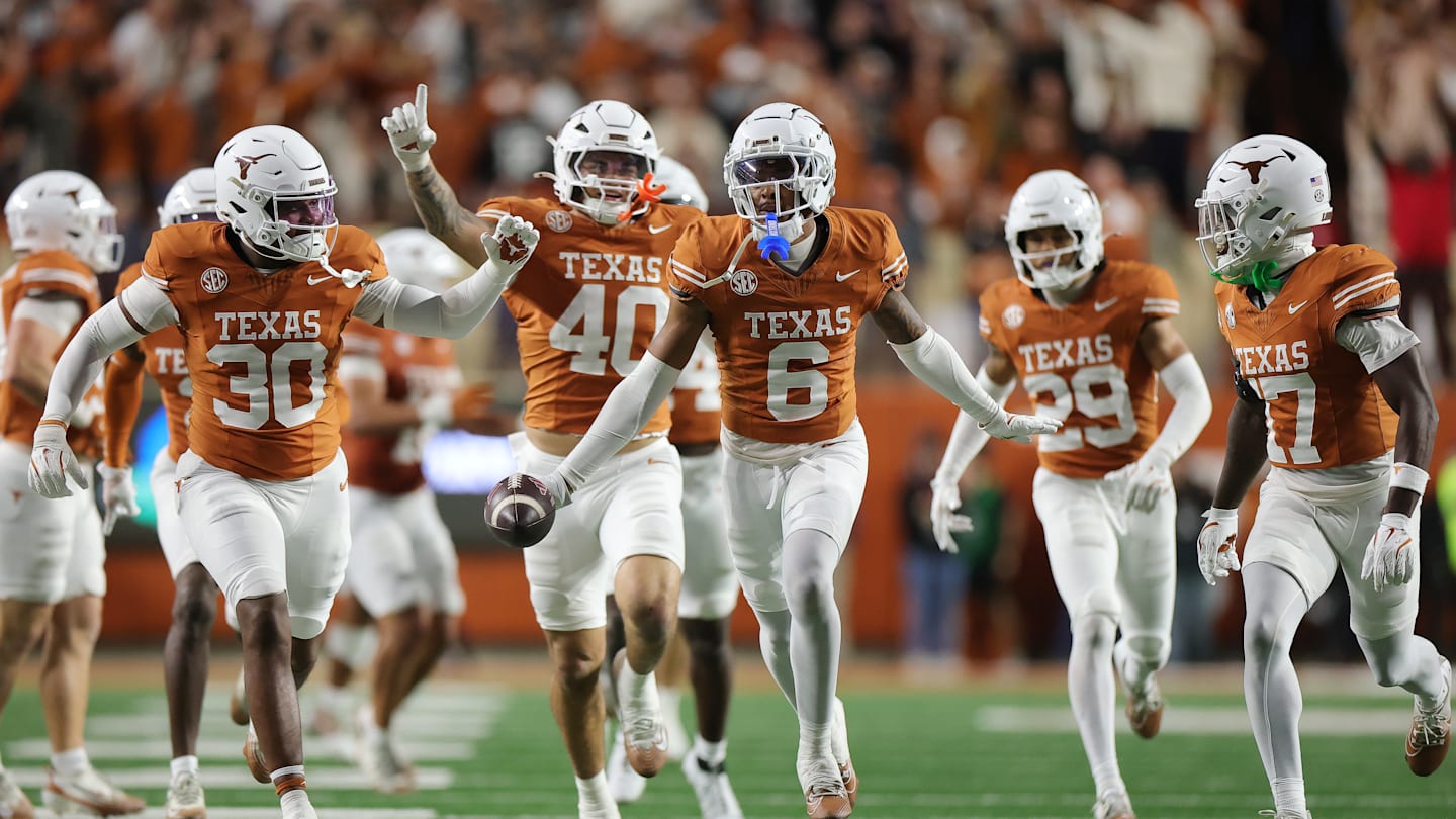 Texas football's fate finally revealed according to penultimate CFP rankings