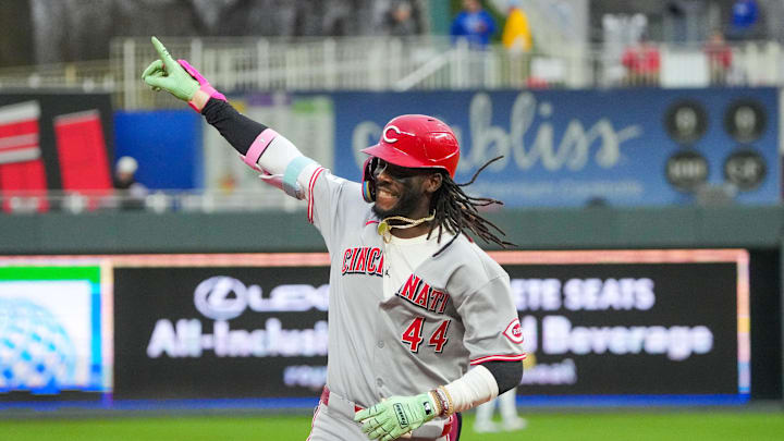 May 27, 2025; Kansas City, Missouri, USA; Cincinnati Reds shortstop Elly De La Cruz (44) points toward the outfield while running the bases after hitting a solo home run against the Kansas City Royals in the fourth inning at Kauffman Stadium. Mandatory Credit: Denny Medley-Imagn Images May 27, 2025; Kansas City, Missouri, USA; Cincinnati Reds shortstop Elly De La Cruz (44) points toward the outfield while running the bases after hitting a solo home run against the Kansas City Royals in the fourth inning at Kauffman Stadium. Mandatory Credit: Denny Medley-Imagn Images