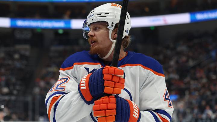 Apr 7, 2026; Salt Lake City, Utah, USA; Edmonton Oilers right wing Kasperi Kapanen (42) reacts after a play against the Utah Mammoth during the second period at Delta Center. Mandatory Credit: Rob Gray-Imagn Images