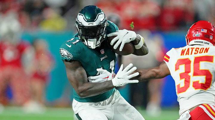 Feb 12, 2023; Glendale, Arizona, US; Philadelphia Eagles wide receiver A.J. Brown (11) runs with the ball against Kansas City Chiefs cornerback Jaylen Watson (35) during the second quarter of Super Bowl LVII at State Farm Stadium. Mandatory Credit: Kirby Lee-Imagn Images Feb 12, 2023; Glendale, Arizona, US; Philadelphia Eagles wide receiver A.J. Brown (11) runs with the ball against Kansas City Chiefs cornerback Jaylen Watson (35) during the second quarter of Super Bowl LVII at State Farm Stadium. Mandatory Credit: Kirby Lee-Imagn Images