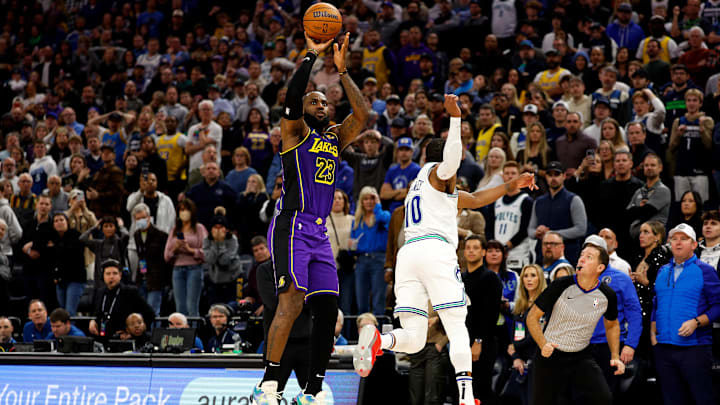 Los Angeles Lakers v Minnesota Timberwolves