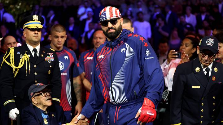 Jun 14, 2026; Washington, D.C., USA; Josh Hokit walks out prior to his fight against Derrick Lewis during UFC Freedom 250 at White House South Lawn. Mandatory Credit: Amber Searls-Imagn Images Jun 14, 2026; Washington, D.C., USA; Josh Hokit walks out prior to his fight against Derrick Lewis during UFC Freedom 250 at White House South Lawn. Mandatory Credit: Amber Searls-Imagn Images