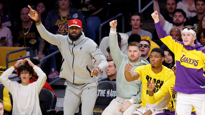 Indiana Pacers v Los Angeles Lakers