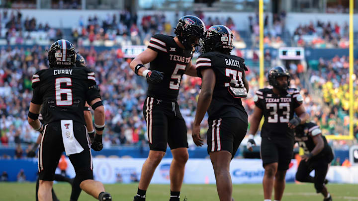 The Texas Tech Red Raiders are led by defensive back Cole Wisniewski and linebacker David Bailey. Mandatory Credit: Sam Navarro-Imagn Images The Texas Tech Red Raiders are led by defensive back Cole Wisniewski and linebacker David Bailey. Mandatory Credit: Sam Navarro-Imagn Images