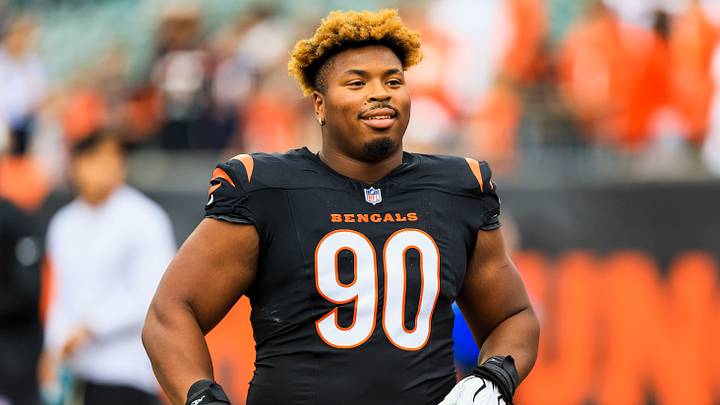 Aug 22, 2026; Cincinnati, Ohio, USA; Cincinnati Bengals defensive tackle Kris Jenkins Jr. (90) stands on the field during warmups before the game against the Chicago Bears at Paycor Stadium. Mandatory Credit: Katie Stratman-Imagn Images Aug 22, 2026; Cincinnati, Ohio, USA; Cincinnati Bengals defensive tackle Kris Jenkins Jr. (90) stands on the field during warmups before the game against the Chicago Bears at Paycor Stadium. Mandatory Credit: Katie Stratman-Imagn Images