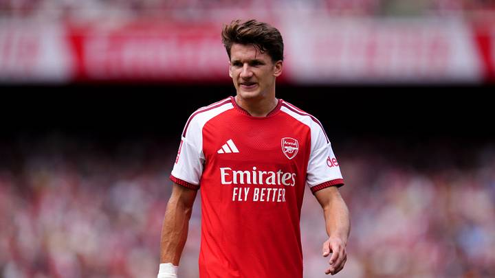 Arsenal v Borussia Dortmund - Emirates Cup - Emirates Stadium