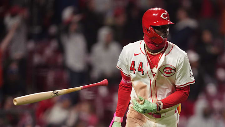 Elly De La Cruz conectó par de jonrones ante los Rangers 