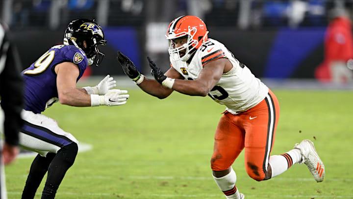 Cleveland Browns v Baltimore Ravens
