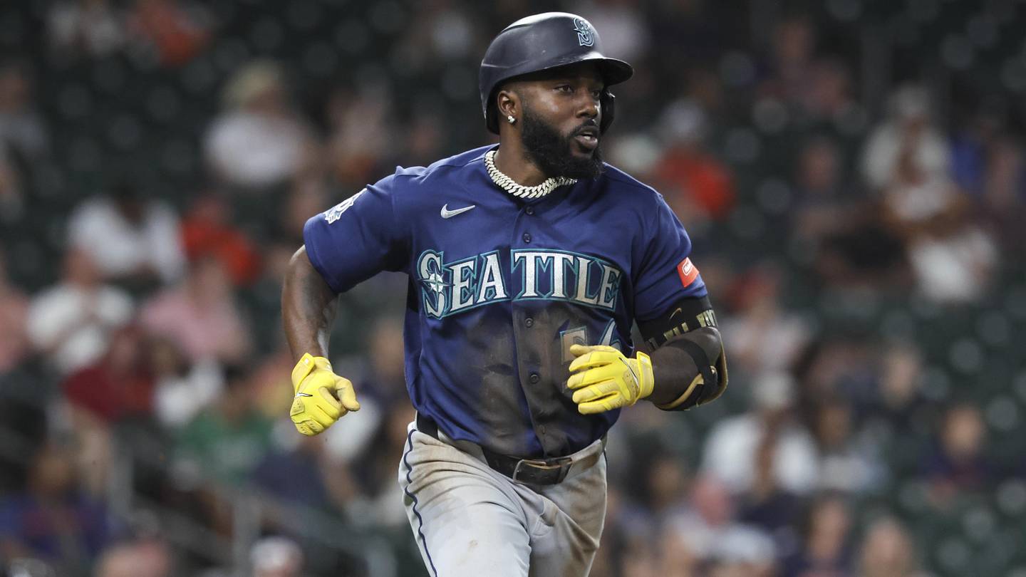 Mariners Are Seeing Two Different Randy Arozarenas And T-Mobile Park Is The Obvious Suspect