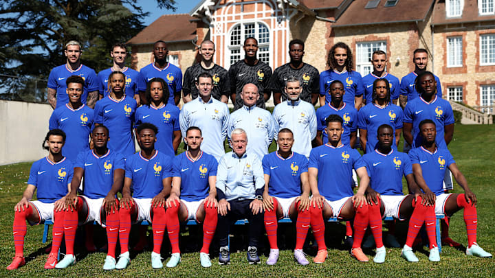Les Bleus ont pris la traditionnelle photo d'équipe pour 2025. 