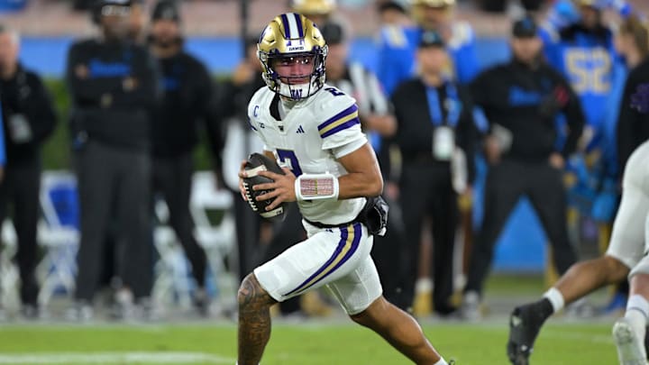 Nov 22, 2025; Pasadena, California, USA;  Washington Huskies quarterback Demond Williams Jr. (2) sets to pass during the first half against the UCLA Bruins at the Rose Bowl. Mandatory Credit: Jayne Kamin-Oncea-Imagn Images