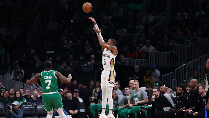 Jan 12, 2025; Boston, Massachusetts, USA; New Orleans Pelicans guard Dejounte Murray (5) shoots during the first half against the Boston Celtics at TD Garden. Mandatory Credit: Paul Rutherford-Imagn Images Jan 12, 2025; Boston, Massachusetts, USA; New Orleans Pelicans guard Dejounte Murray (5) shoots during the first half against the Boston Celtics at TD Garden. Mandatory Credit: Paul Rutherford-Imagn Images