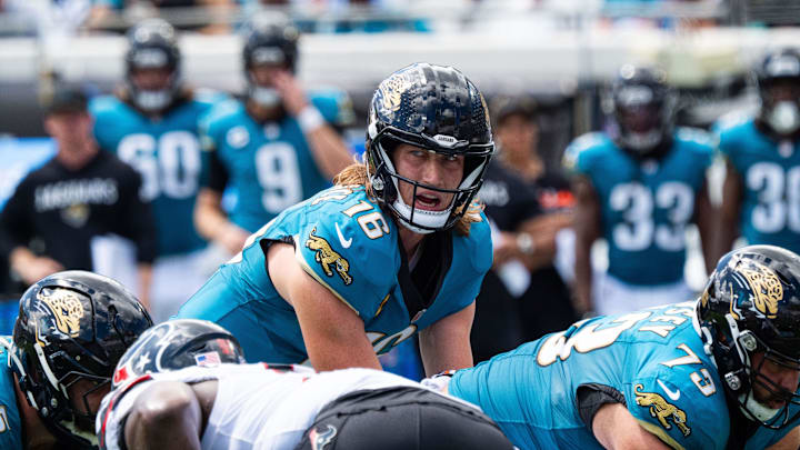 Jacksonville Jaguars quarterback Trevor Lawrence (16) calls the count during the first quarter between the Houston Texans and the Jacksonville Jaguars Sunday September 21, 2025 at EverBank Stadium in Jacksonville, Fla. [Doug Engle/Florida Times-Union]