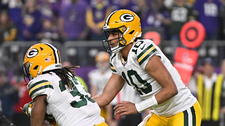Green Bay Packers v Minnesota Vikings