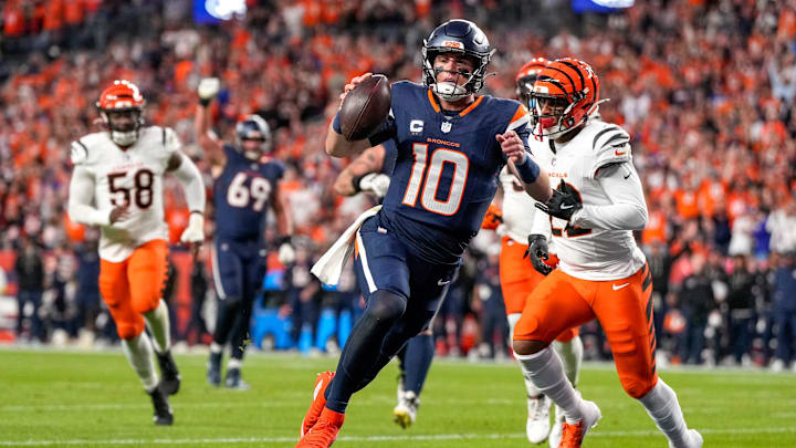 Denver Broncos quarterback Bo Nix (10) runs into the end zone for a touchdown in the first quarter of the NFL Week 4 Monday Night Football game between the Denver Broncos and the Cincinnati Bengals at Empower Field at Mile High in Denver on Monday, Sept. 29, 2025. Denver Broncos quarterback Bo Nix (10) runs into the end zone for a touchdown in the first quarter of the NFL Week 4 Monday Night Football game between the Denver Broncos and the Cincinnati Bengals at Empower Field at Mile High in Denver on Monday, Sept. 29, 2025.