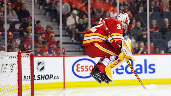 Arizona Coyotes v Calgary Flames