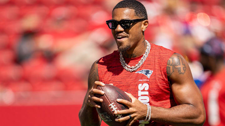 Sep 29, 2024; Santa Clara, California, USA; New England Patriots wide receiver Kendrick Bourne (84) during warmups before the start of the game against the San Francisco 49ers at Levi's Stadium. Mandatory Credit: Neville E. Guard-Imagn Images