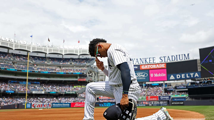 Toronto Blue Jays v New York Yankees